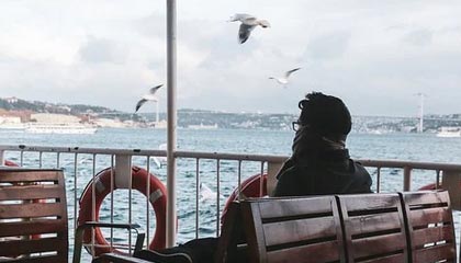 球王会体育平台-篮网总经理：有信心续约三巨头 米尔斯非常重要