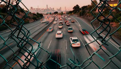 球王会体育平台-篮网总经理：有信心续约三巨头 米尔斯非常重要